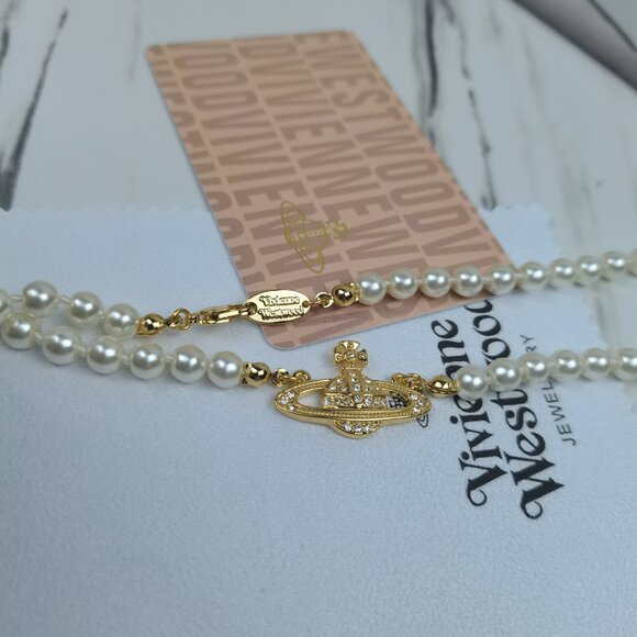 Vivienne Westwood The Gold-tone Mini Bas Relief Pearl Choker - Picture 6 of 8